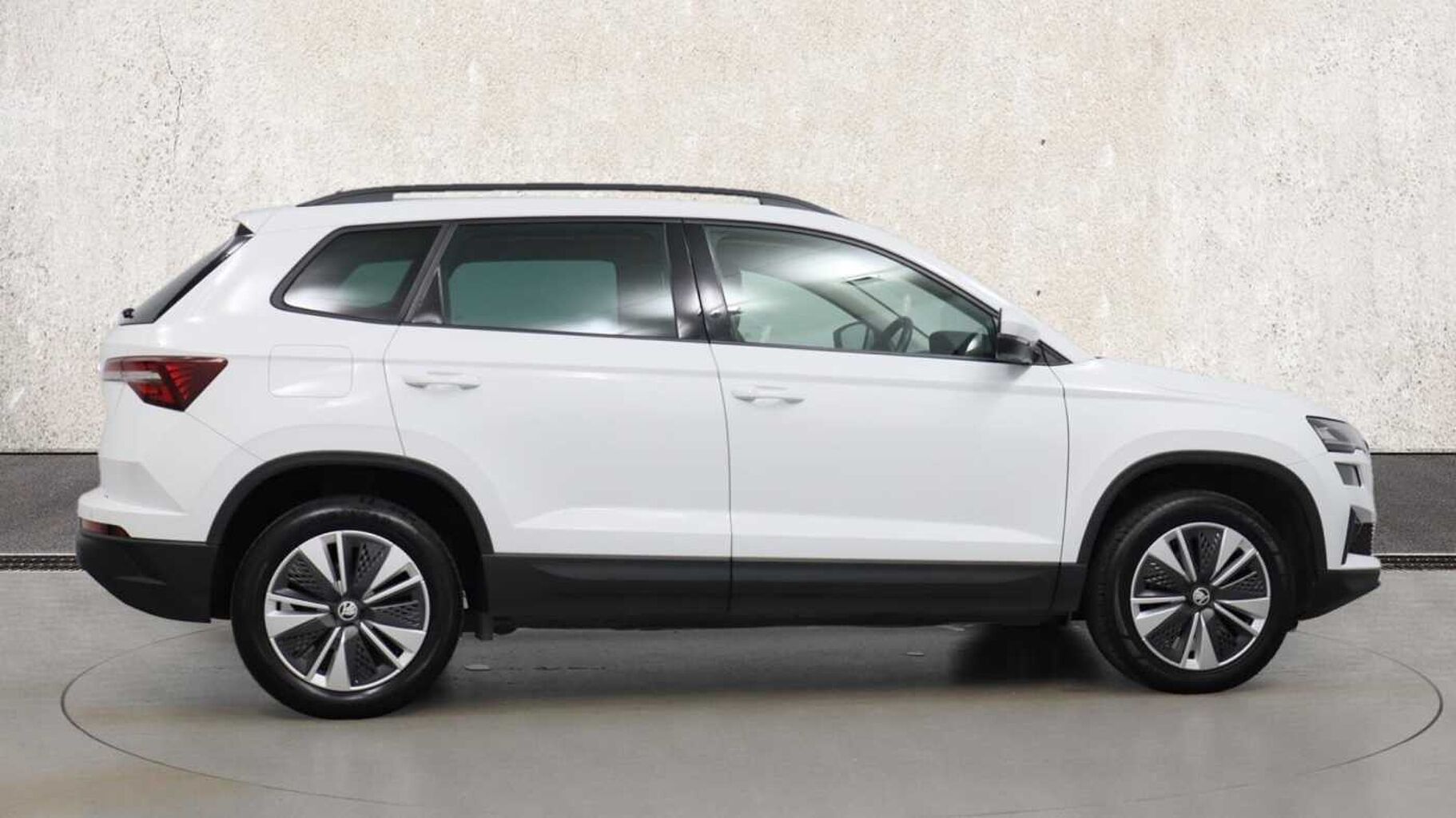 SKODA Karoq SUV 1.0 TSI (110ps) SE Drive