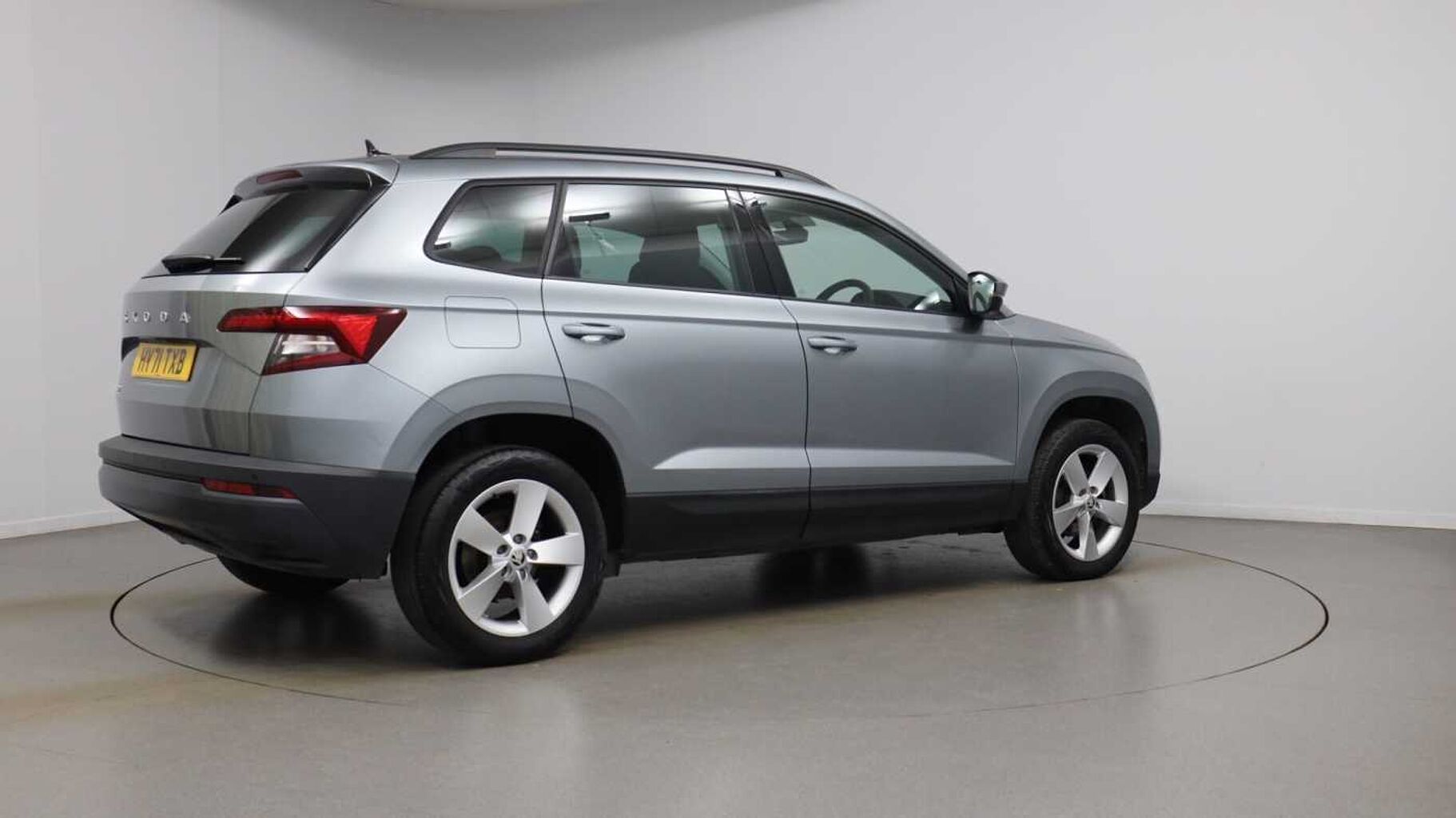 SKODA Karoq SUV 1.0 TSI (110ps) SE