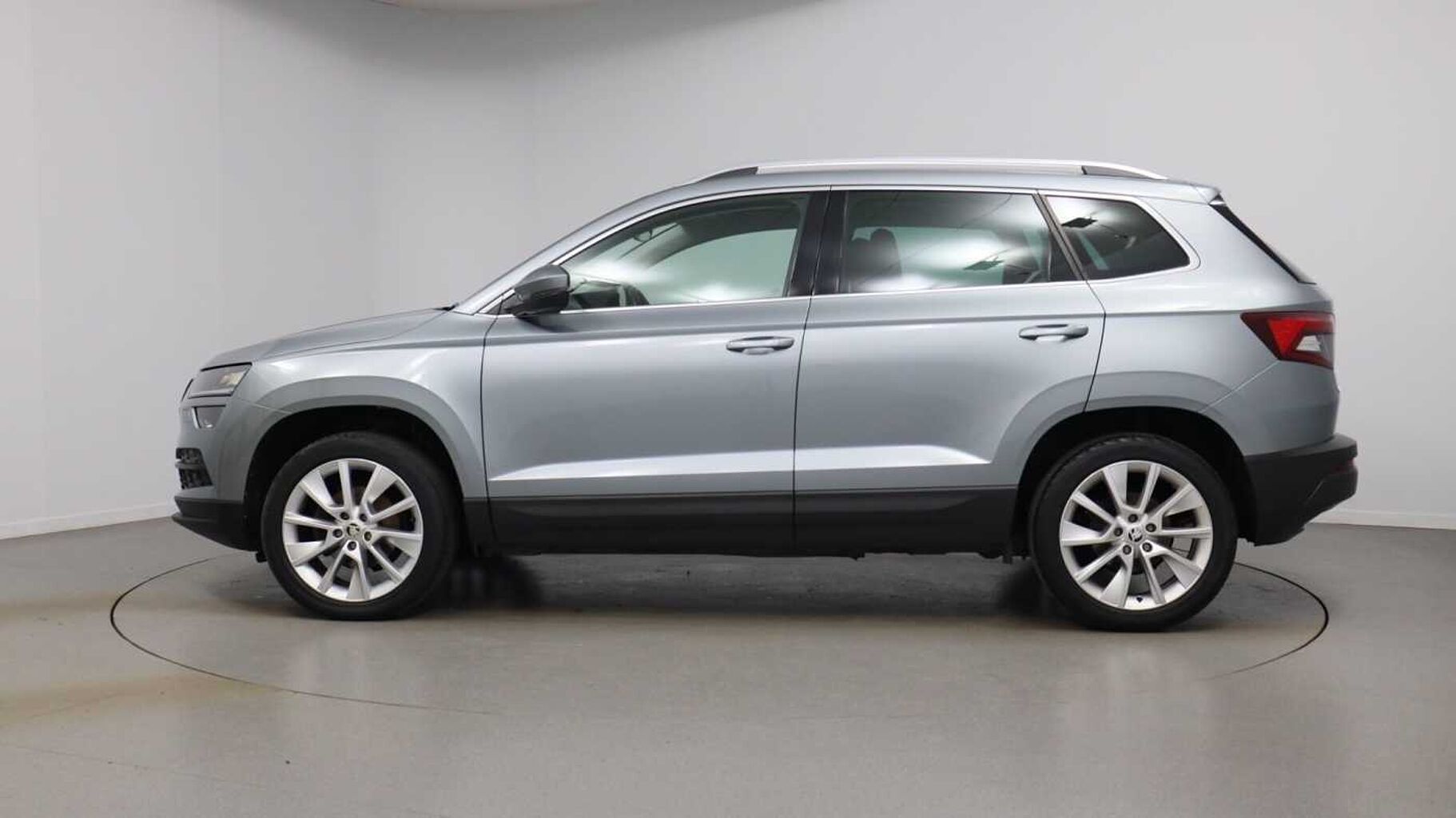 SKODA Karoq SUV 1.5 TSI (150ps) SE L ACT