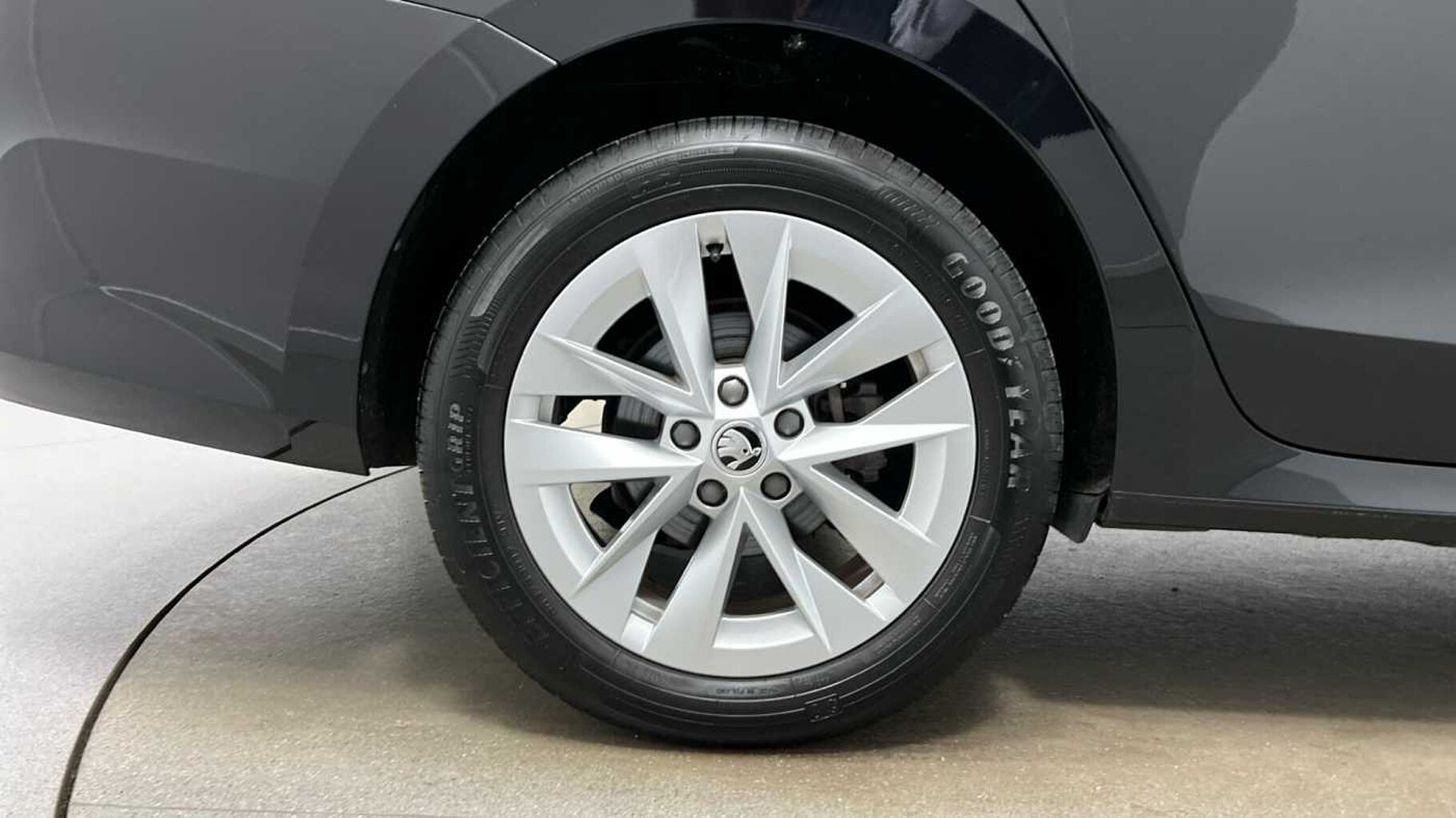 SKODA Octavia 1.4 TSI iV 13kWh SE Technology Estate 5dr Petrol Plug-in Hybrid DSG Euro 6 (s/s)