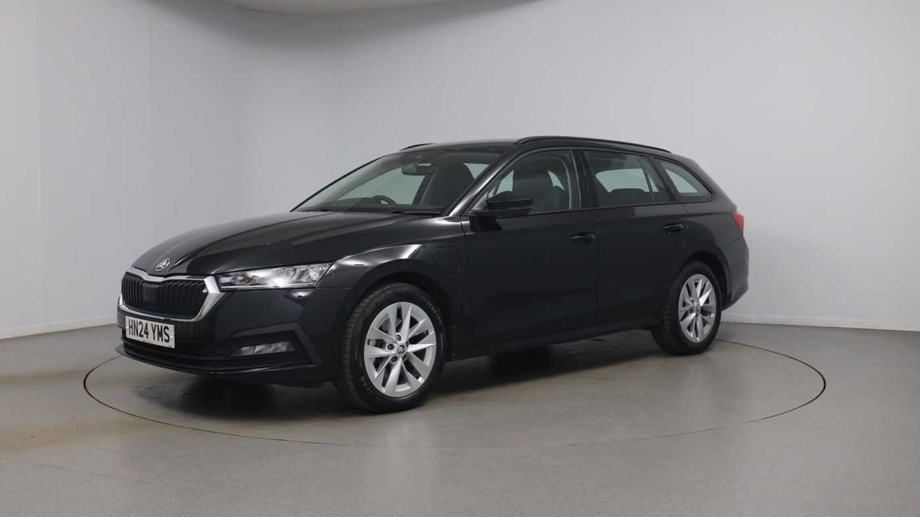 SKODA Octavia 1.4 TSI iV 13kWh SE Technology Estate 5dr Petrol Plug-in Hybrid DSG Euro 6 (s/s)