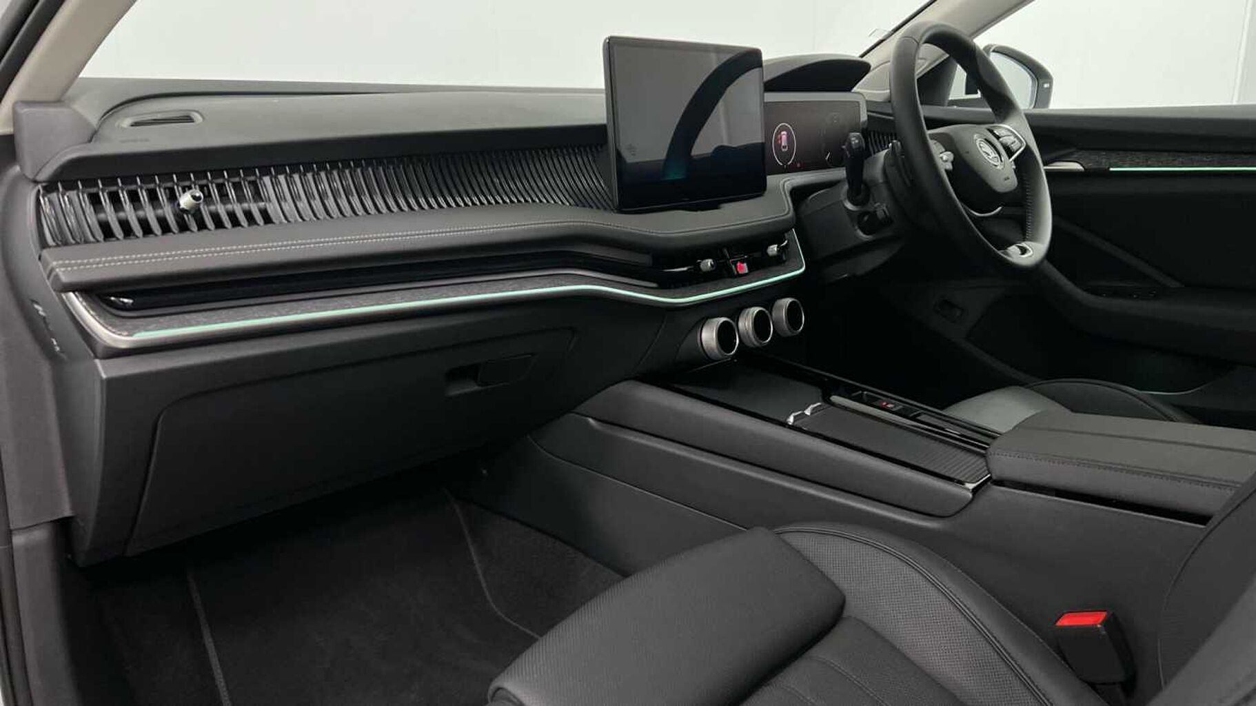 SKODA Superb Superb Estate SE L 2.0 TDI 150 PS DSG