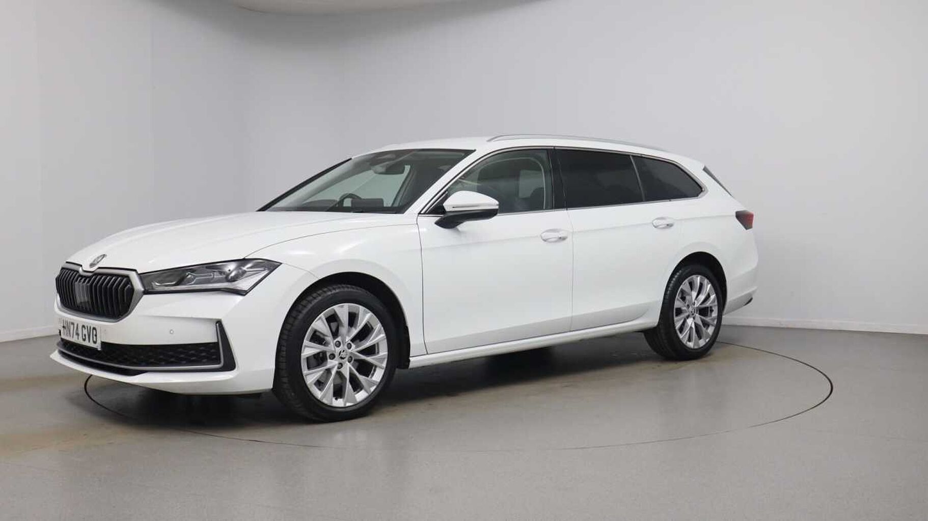 SKODA Superb Superb Estate SE L 2.0 TDI 150 PS DSG