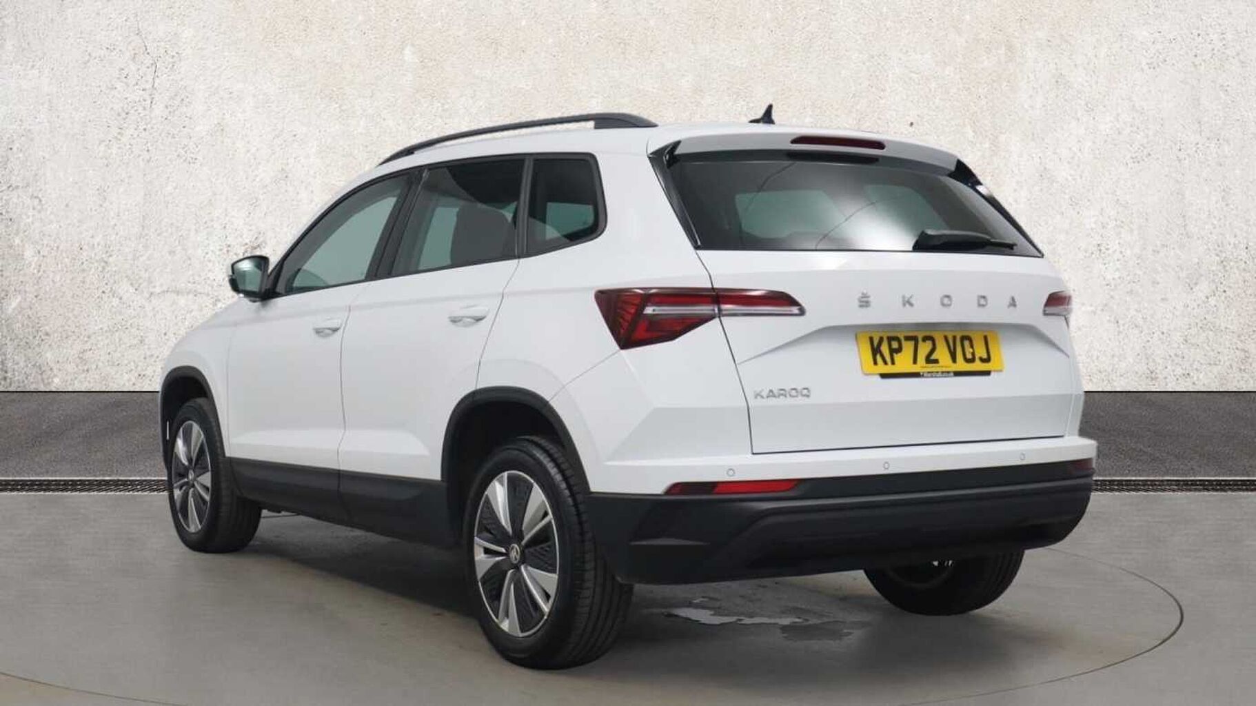 SKODA Karoq 1.0 TSI SE Drive SUV 5dr Petrol Manual Euro 6 (s/s) (110 ps)