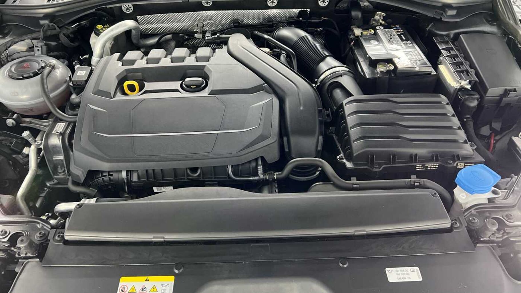 SKODA Superb 1.5 TSI (150ps) SE ACT DSG Hatchback