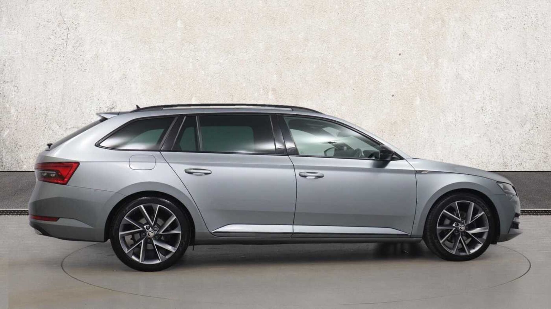 SKODA Superb 1.5 TSI ACT SportLine Plus Estate 5dr Petrol DSG Euro 6 (s/s) (150 ps)